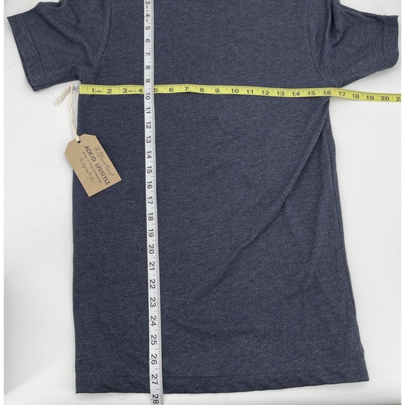 Adktd Lifestyle T-Shirt Womens Small Boulder Colorado Buffalo Made In California - Picture 4 of 7